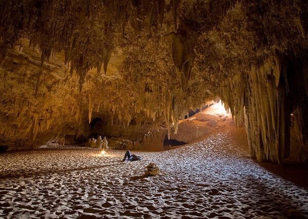 The Ultimate Al-Gara Cave Expedition: 4-Day Western Desert Safari
