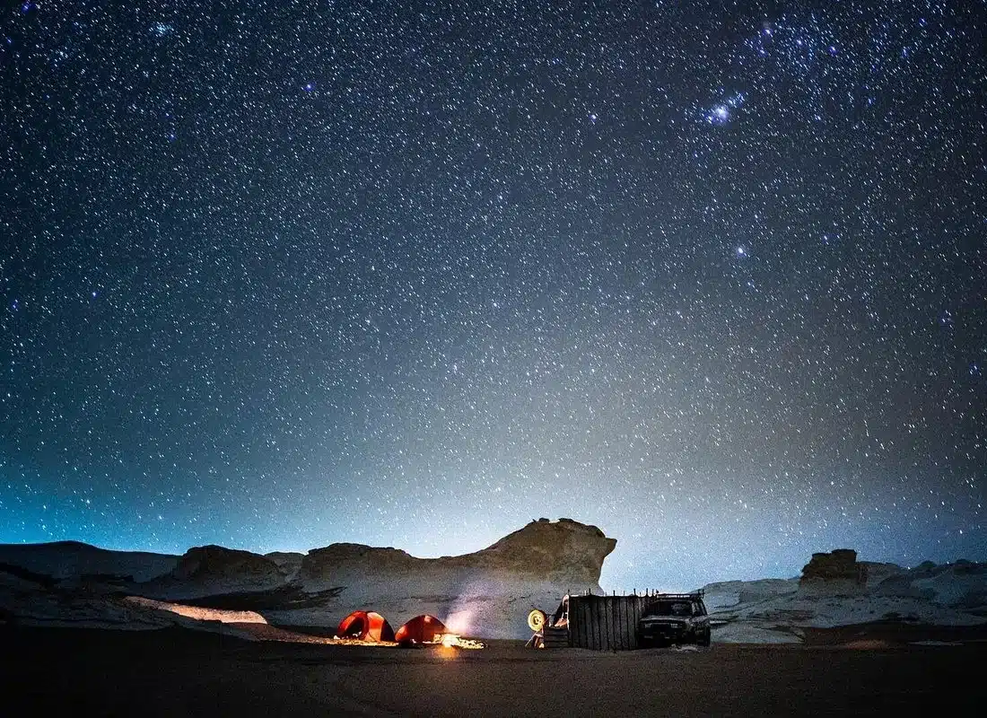 The Grand Sahara: 3 Day White Desert and Black Desert Tour