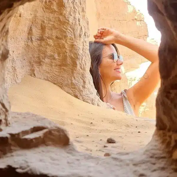 The White Desert Explorer