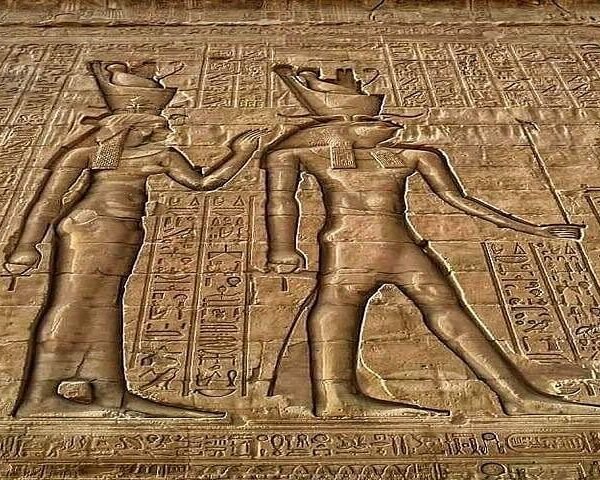 Luxor: 4 Days Nile Cruise with Guided Tours & Abu Simbel