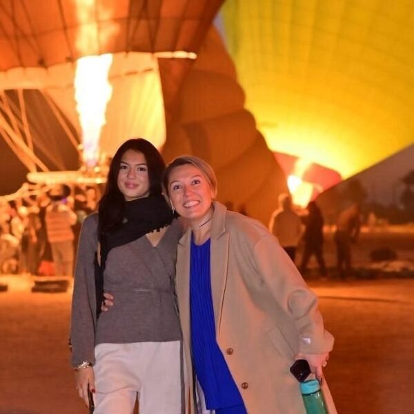 Luxor: West Bank Hot Air Balloon Ride with Hotel Pickup