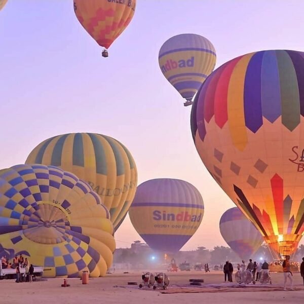 Luxor: West Bank Hot Air Balloon Ride with Hotel Pickup