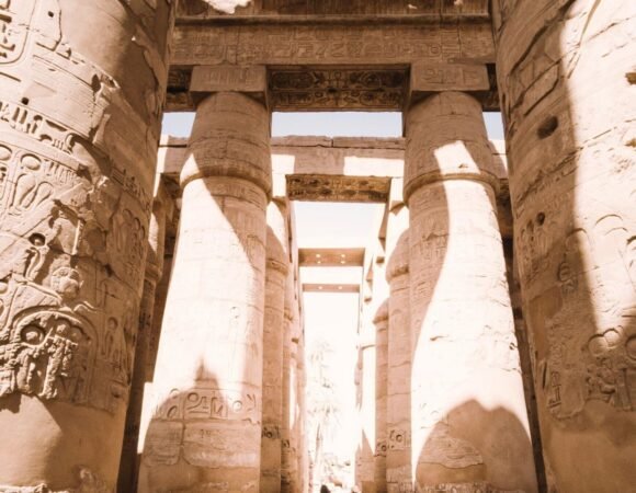 Luxor: West & East Banks & Tut's Tomb Private Full-Day Tour