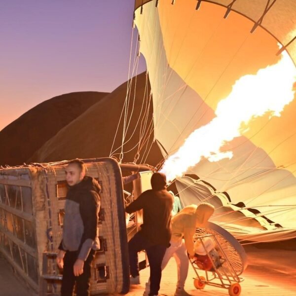 Luxor: West Bank Hot Air Balloon Ride with Hotel Pickup