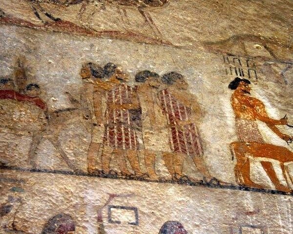 Luxor: Full-Day Shared Tour to West and East Banks
